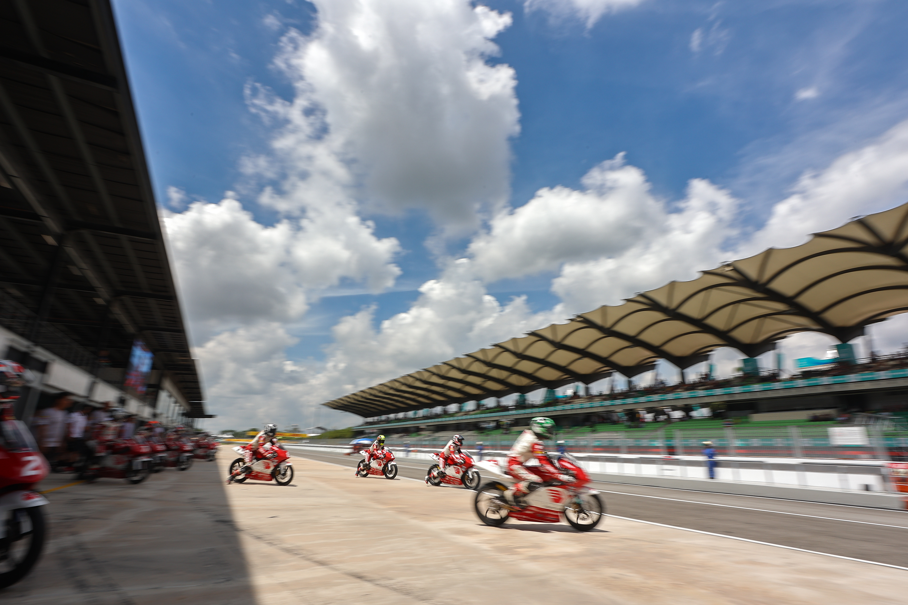 Qualifying Practice Backstage | Round 5 Malaysia | 2023 Idemitsu Asia Talent Cup